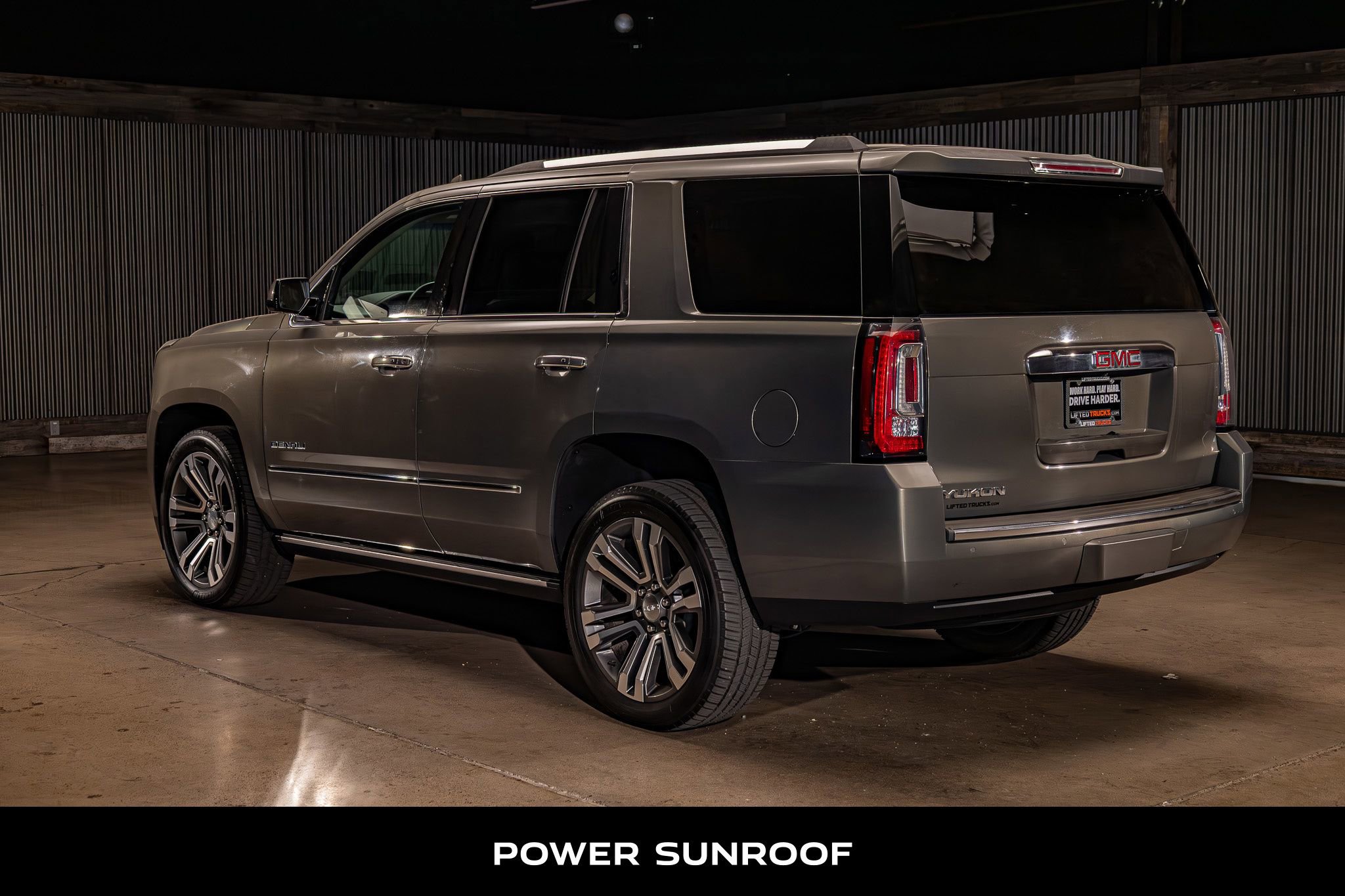 Used 2017 GMC Yukon Denali w/ Open Road Package AWD/4WD image 6