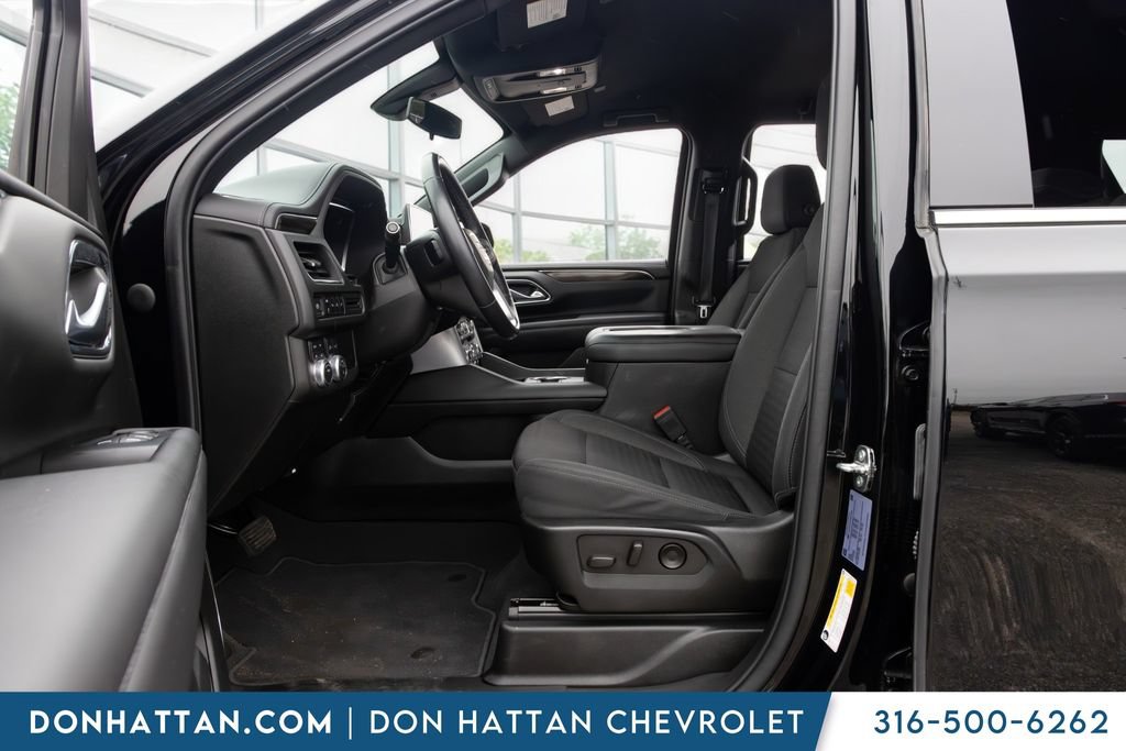 Used 2022 GMC Yukon SLE AWD/4WD image 3