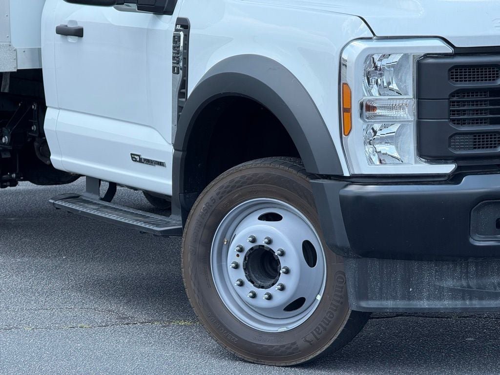 New 2025 Ford F550 2WD Regular Cab Super Duty image 2