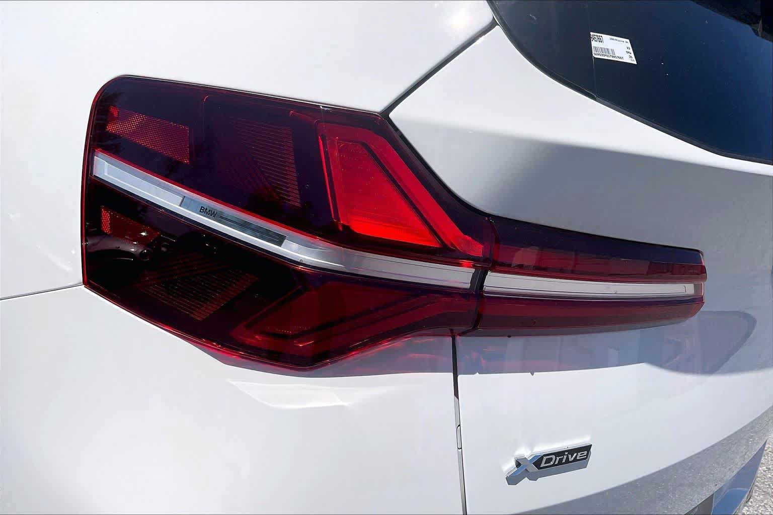 New 2026 BMW X3 xDrive30i w/ Premium Package AWD/4WD image 14