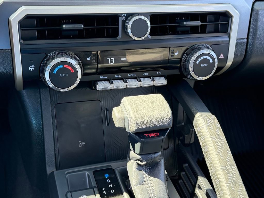 Used 2025 Toyota Tacoma TRD Off-Road w/ TRD Off Road Upgrade Package image 16