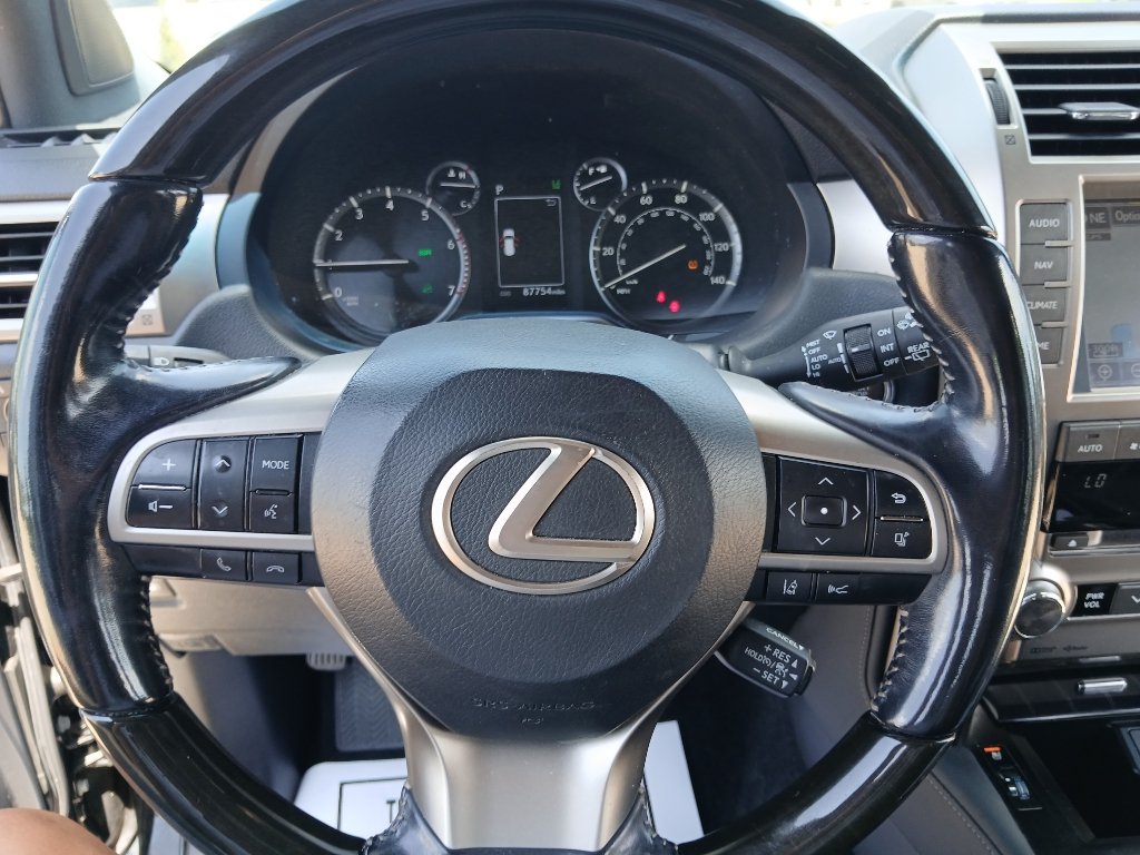 Used 2021 Lexus GX 460 Premium w/ Premium Package AWD/4WD image 14
