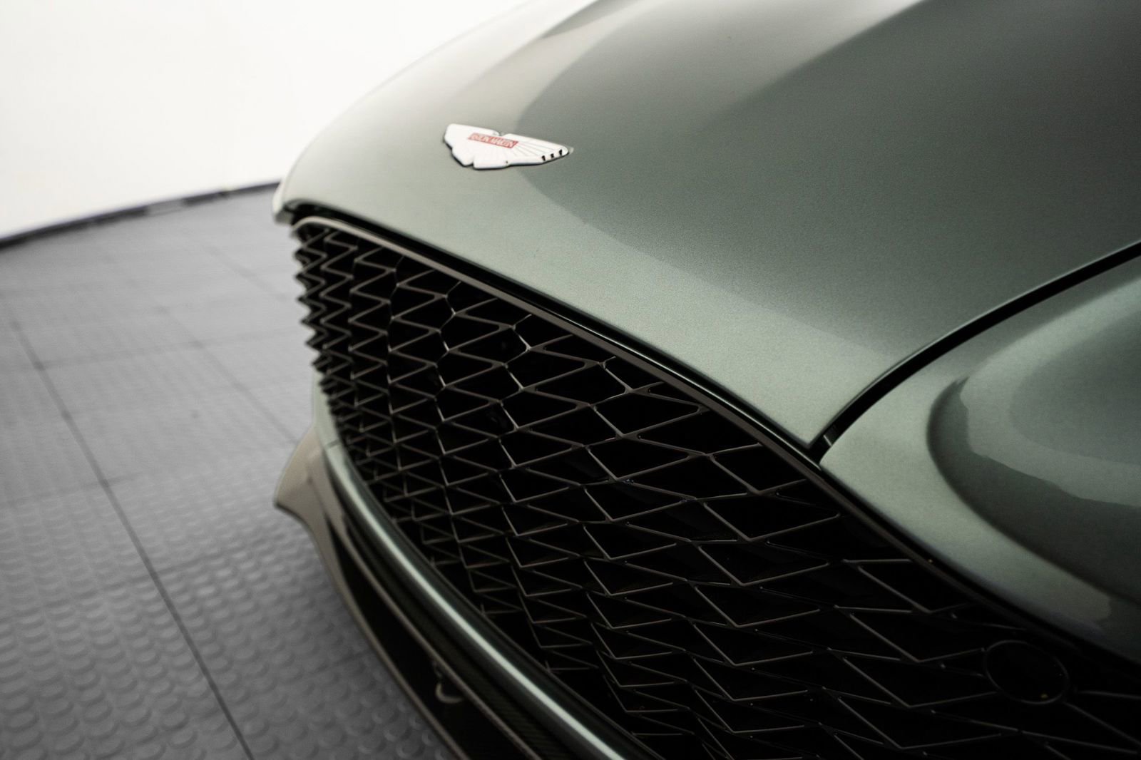 Used 2019 Aston Martin Vanquish Zagato image 21