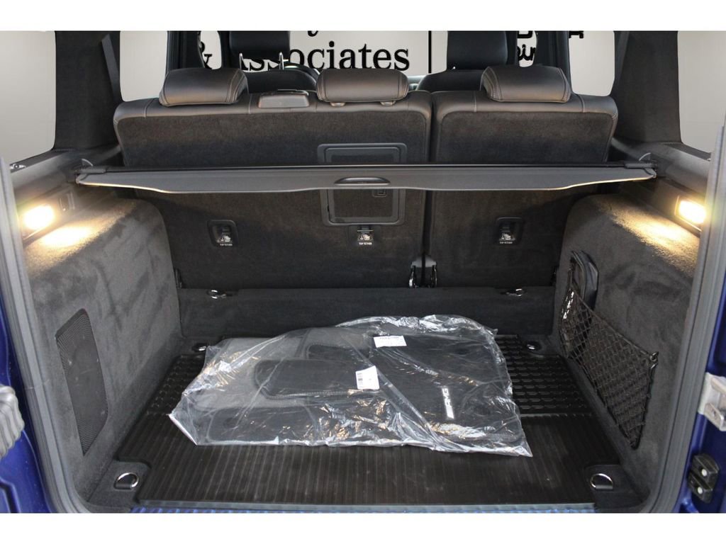 Used 2025 Mercedes-Benz G 63 AMG 4MATIC image 37