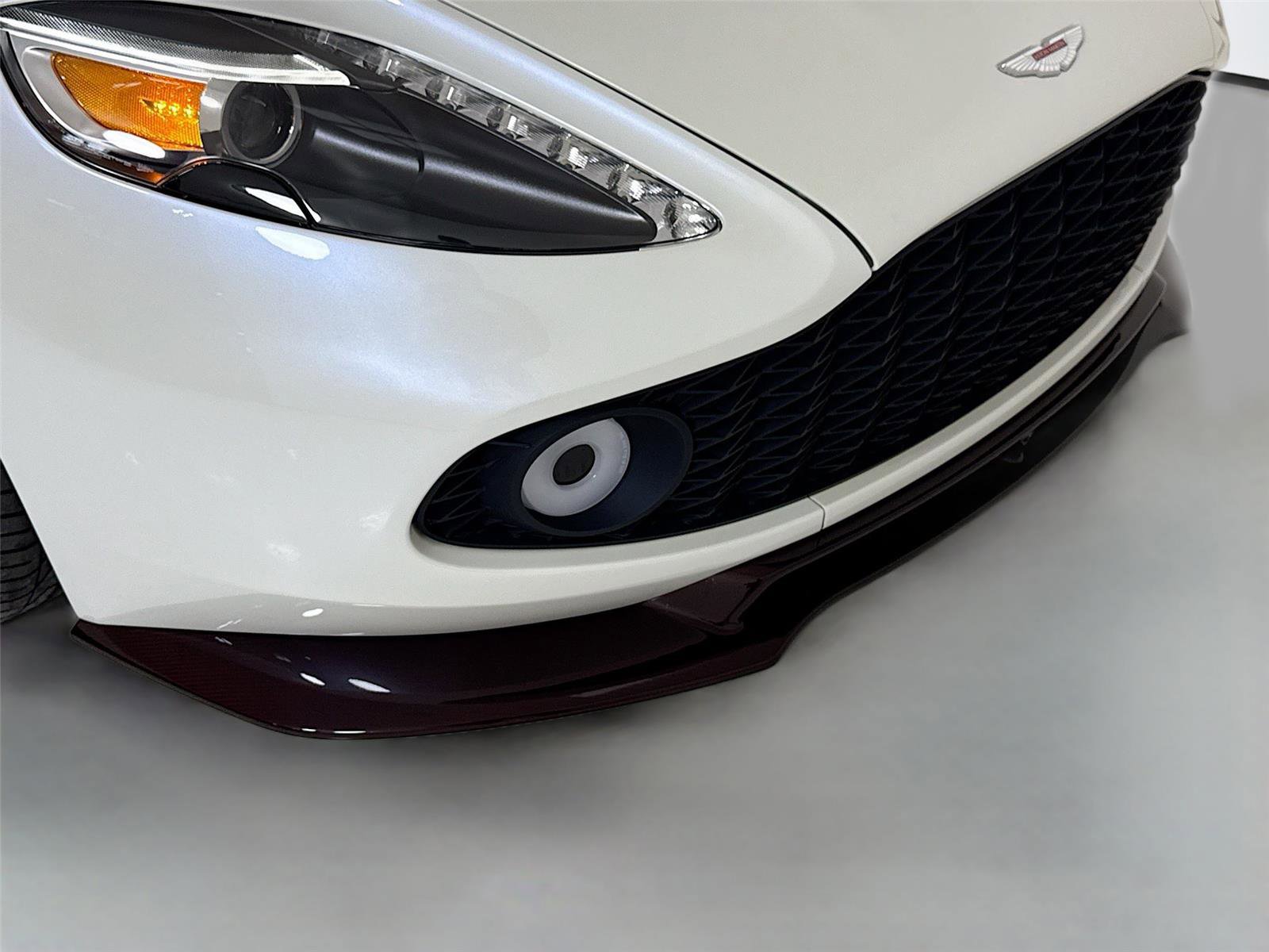 Used 2019 Aston Martin Vanquish Zagato RWD image 34