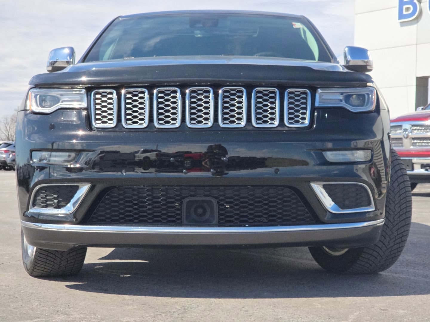 Used 2019 Jeep Grand Cherokee Summit image 17