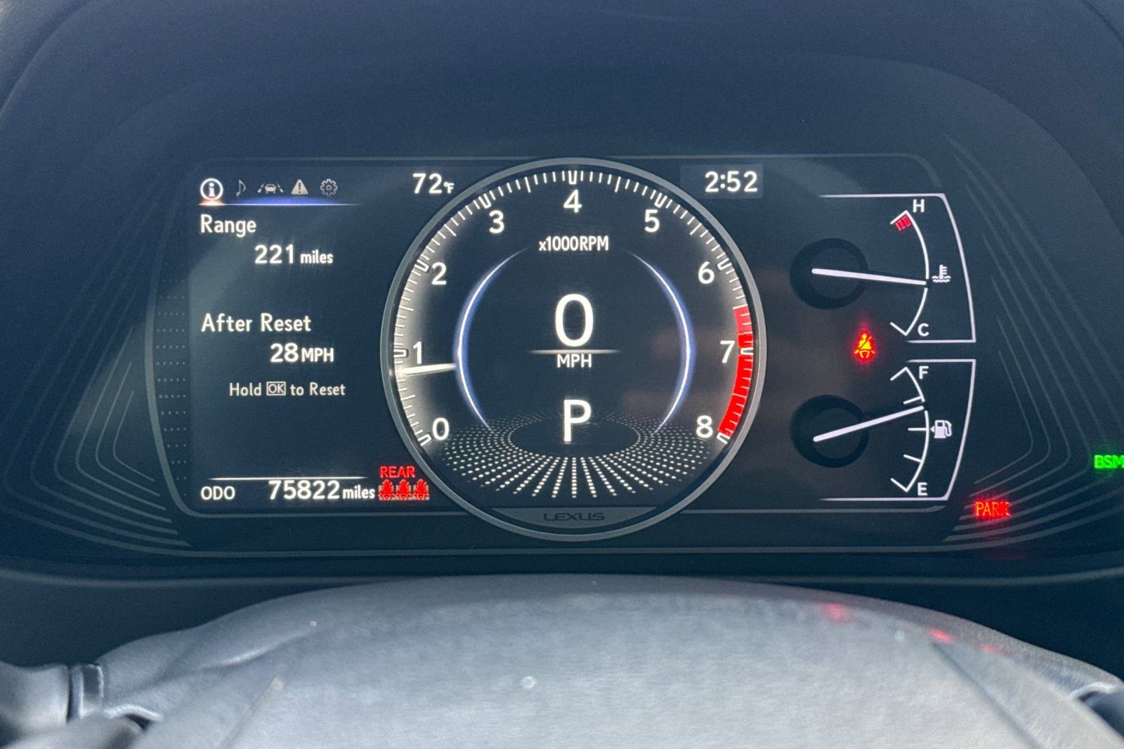 Used 2019 Lexus UX 200 image 23