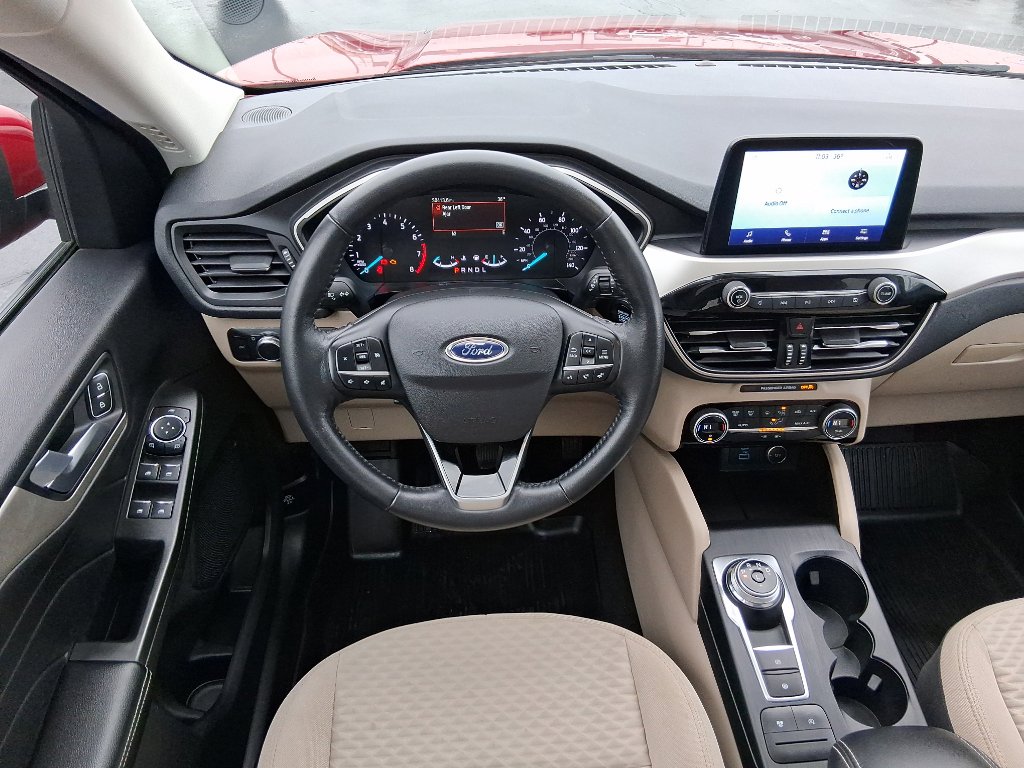 Used 2021 Ford Escape SE w/ Convenience Package image 9