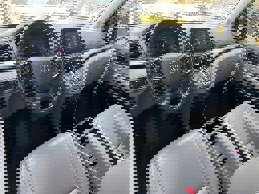 Used 2019 Honda Odyssey EX-L image 12