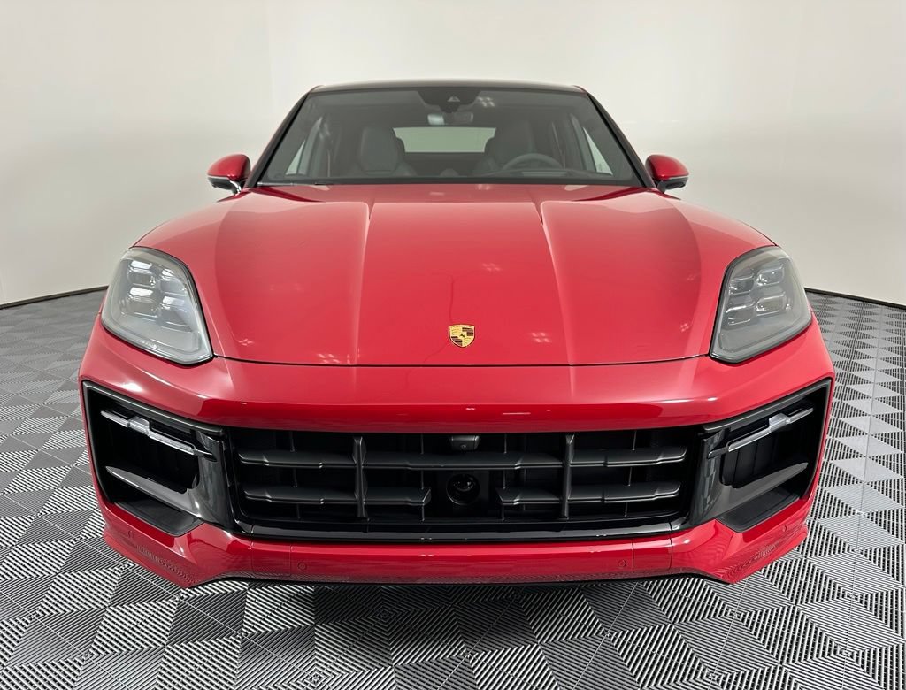Certified 2026 Porsche Cayenne GTS AWD/4WD image 8