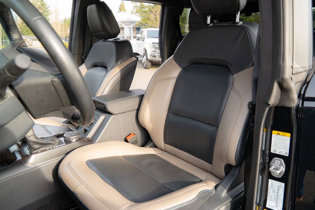 Used 2024 Ford Bronco Wildtrak image 12