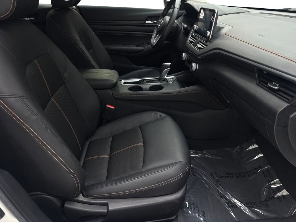 Used 2022 Nissan Altima 2.0 SR FWD image 44