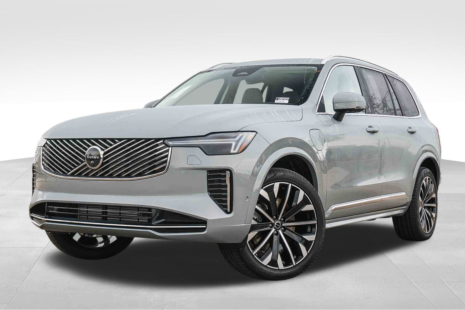 New 2026 Volvo XC90 T8 Ultra w/ Protection Package Premier AWD/4WD image 1