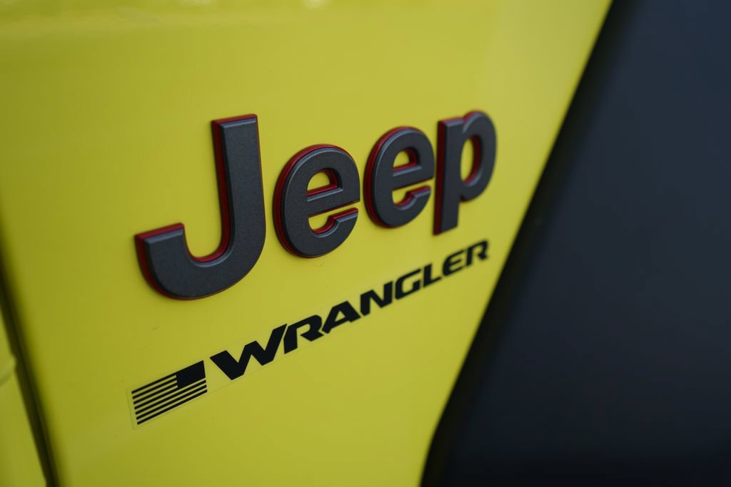 Used 2024 Jeep Wrangler Unlimited Rubicon AWD/4WD image 6