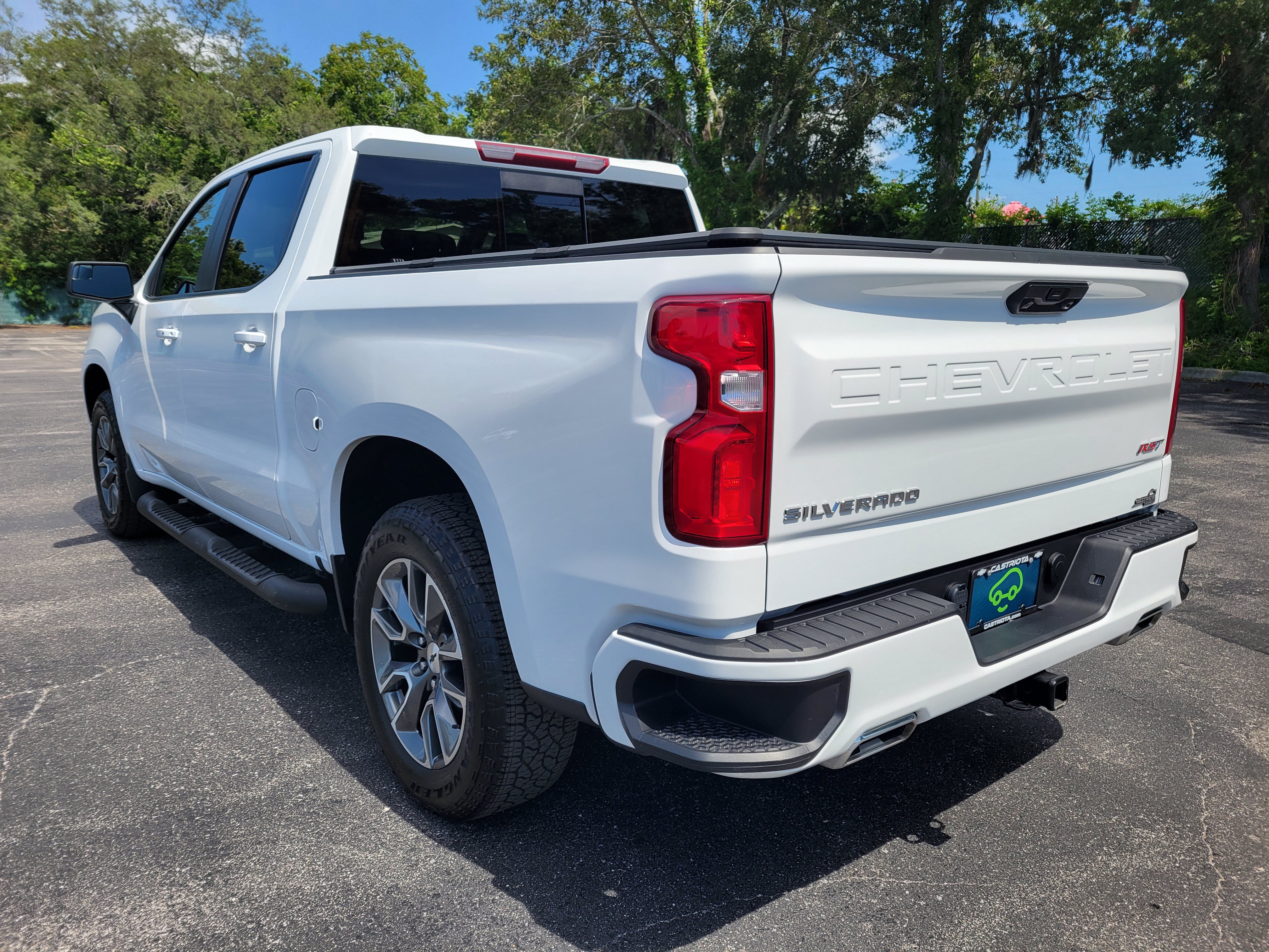Certified 2025 Chevrolet Silverado 1500 RST AWD/4WD image 11