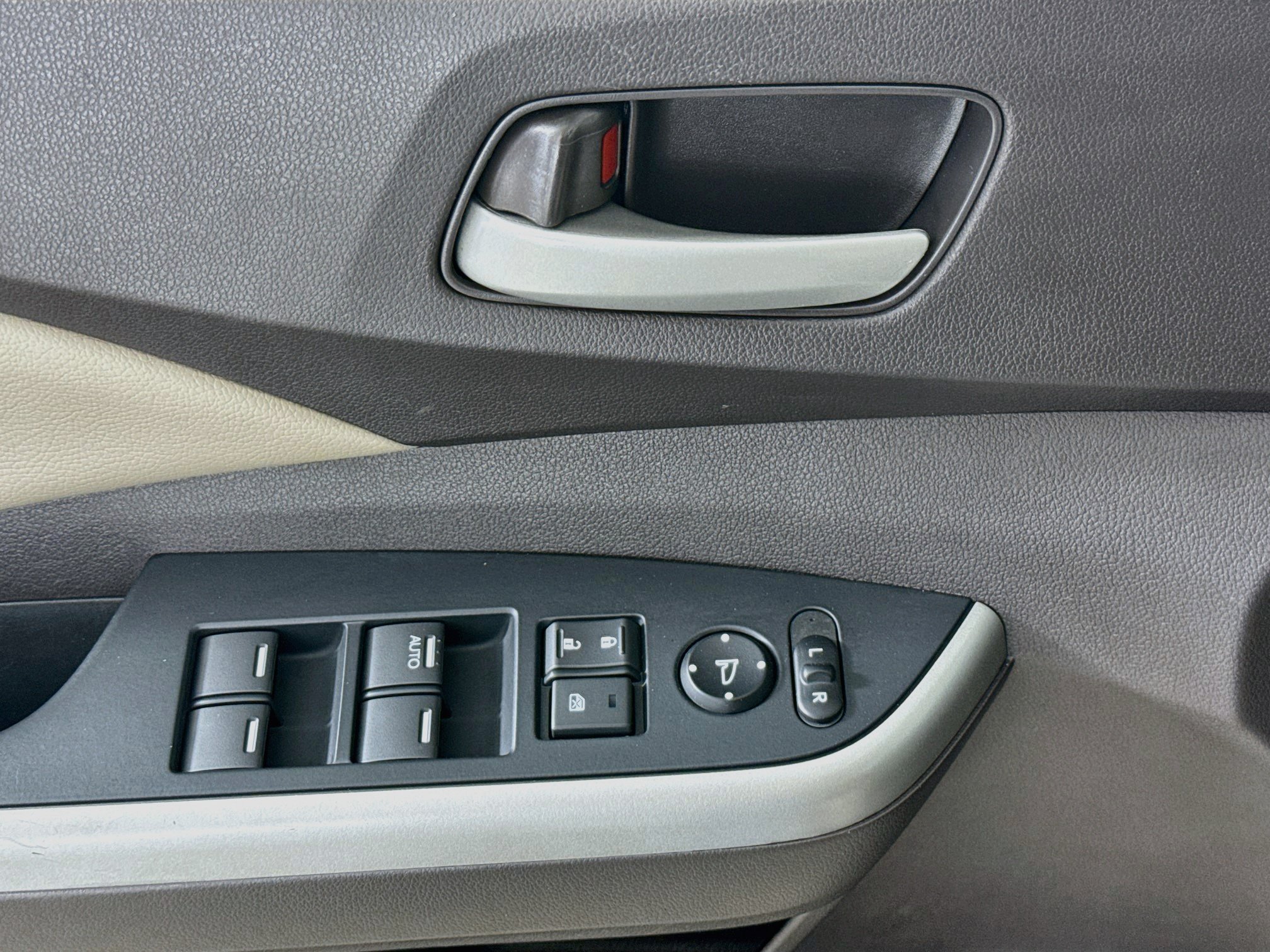 Used 2014 Honda CR-V EX-L image 21