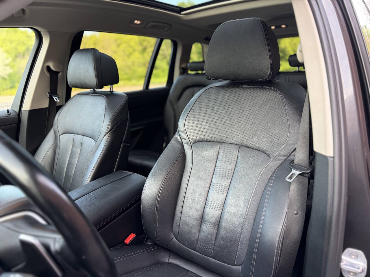 Used 2019 BMW X7 xDrive40i w/ Premium Package AWD/4WD image 18