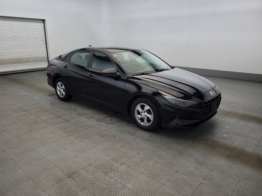 Used 2021 Hyundai Elantra SE w/ Cargo Package FWD image 11