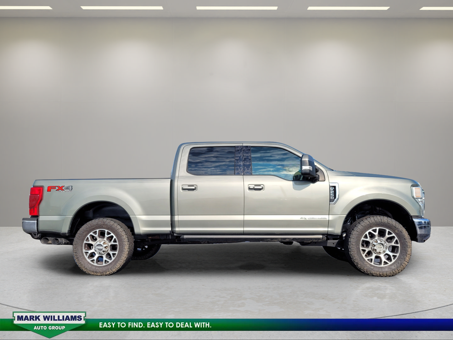 Used 2020 Ford F250 Lariat w/ Lariat Ultimate Package AWD/4WD image 2
