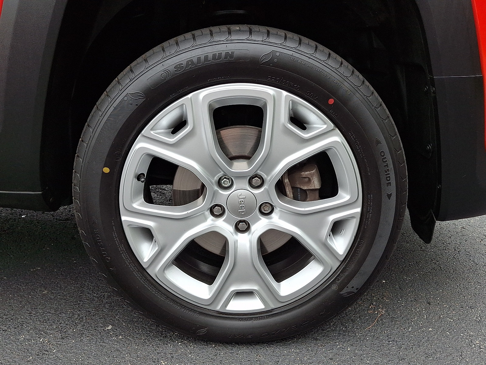 Certified 2019 Jeep Renegade Limited w/ UConnect 8.4 Nav Group AWD/4WD image 8