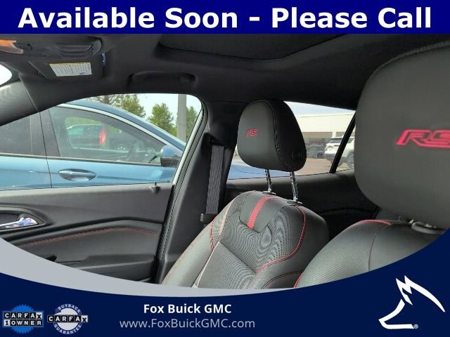 Used 2024 Chevrolet Trax RS w/ Sunroof Package FWD image 11