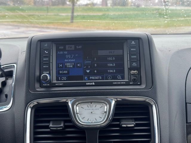 Used 2012 Chrysler Town & Country Touring w/ Entertainment Group #1 image 19