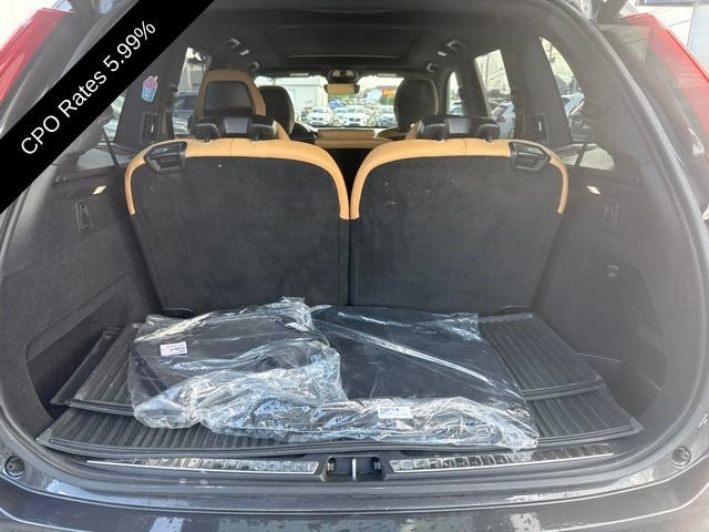 Certified 2024 Volvo XC90 B6 Ultimate w/ Protection Package AWD/4WD image 14