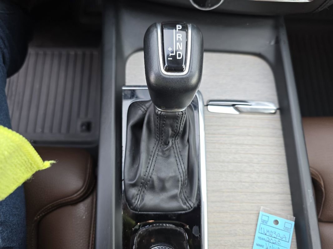 Used 2020 Volvo XC60 T5 Inscription w/ Protection Package image 29
