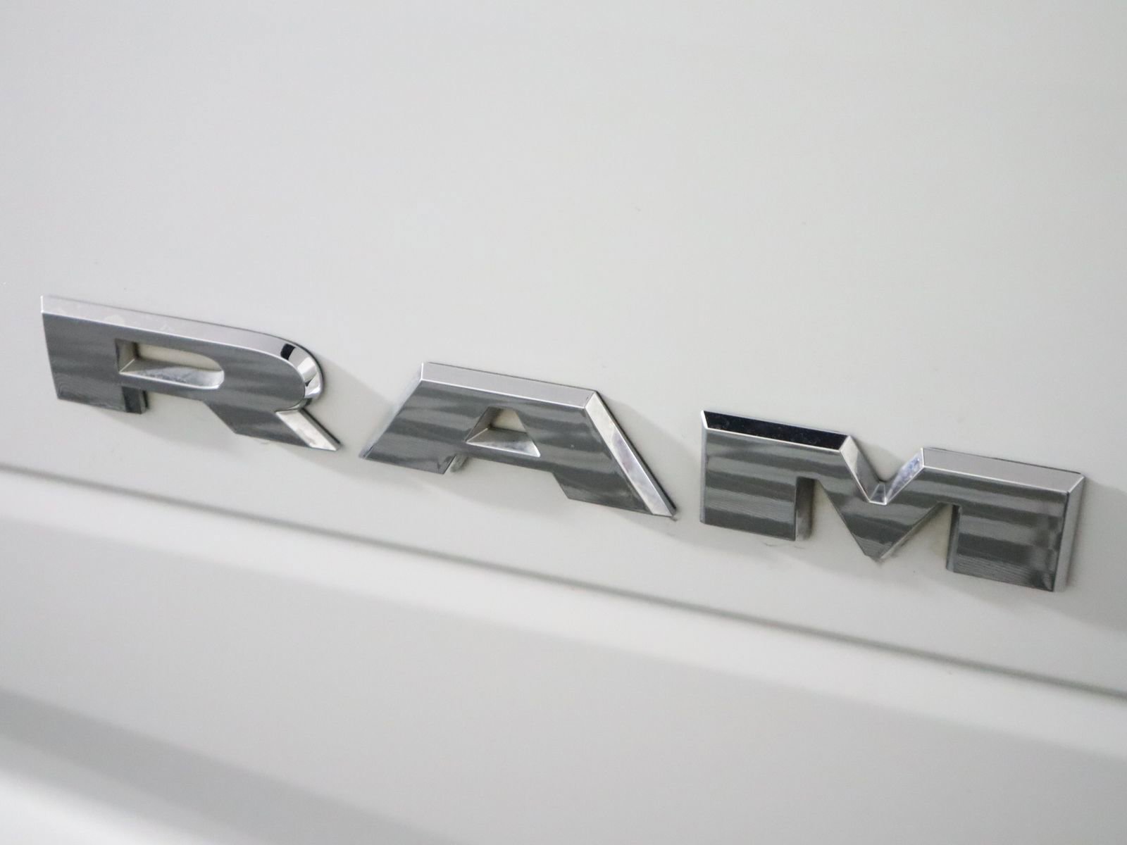 Used 2020 RAM 2500 Big Horn image 17