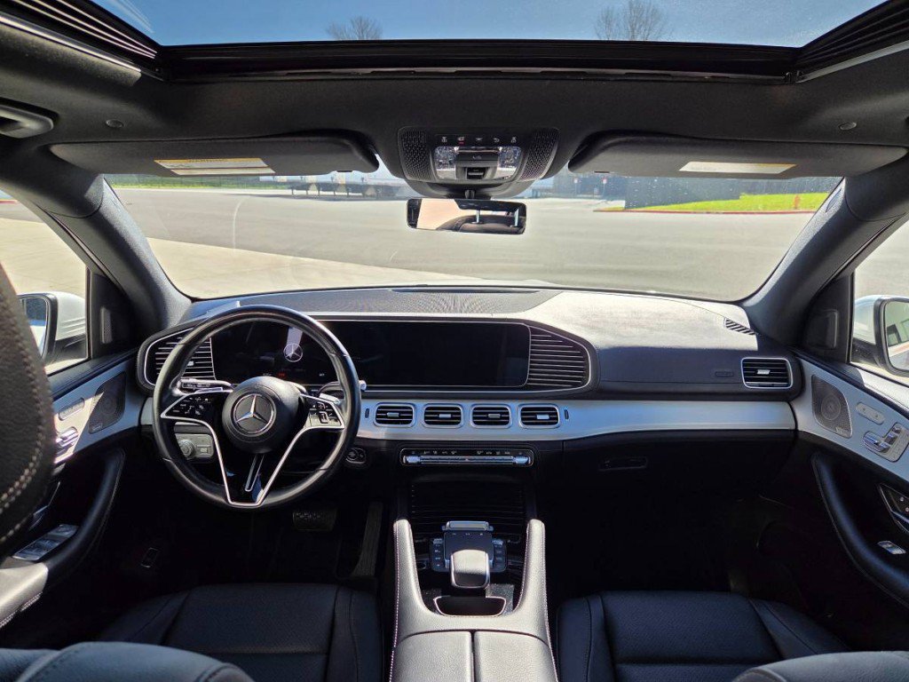 Used 2024 Mercedes-Benz GLE 350 4MATIC image 15
