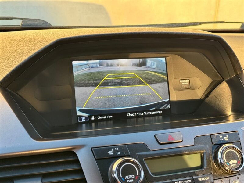 Used 2015 Honda Odyssey Touring Elite image 31