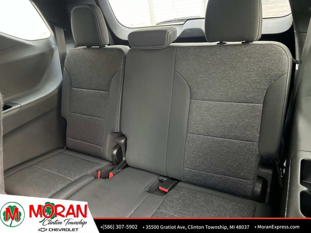 Used 2024 Chevrolet Traverse LT w/ Trailering Package image 14