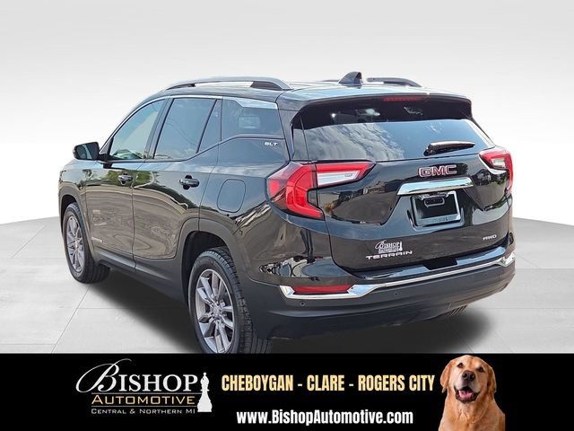 Used 2024 GMC Terrain SLT w/ LPO, Floor Liner Package AWD/4WD image 23