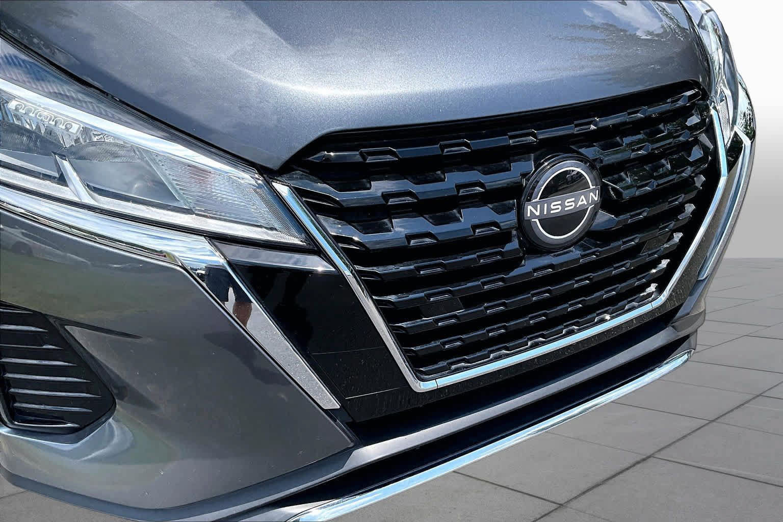 Used 2023 Nissan Kicks S FWD image 29