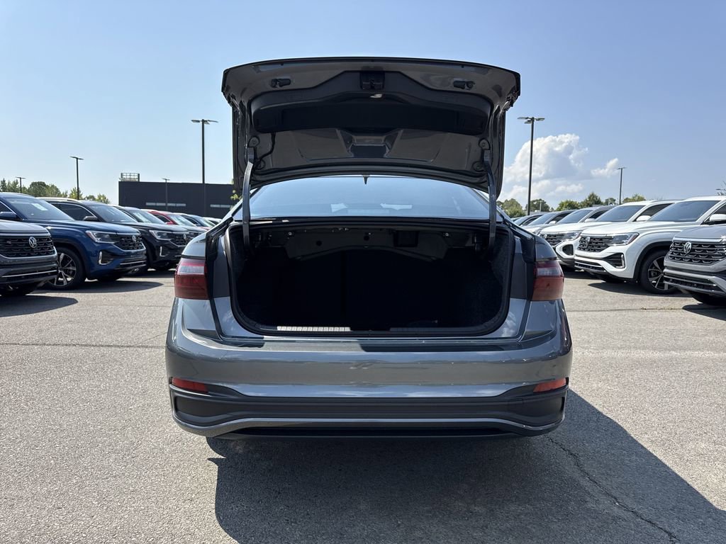New 2025 Volkswagen Jetta Sport image 15