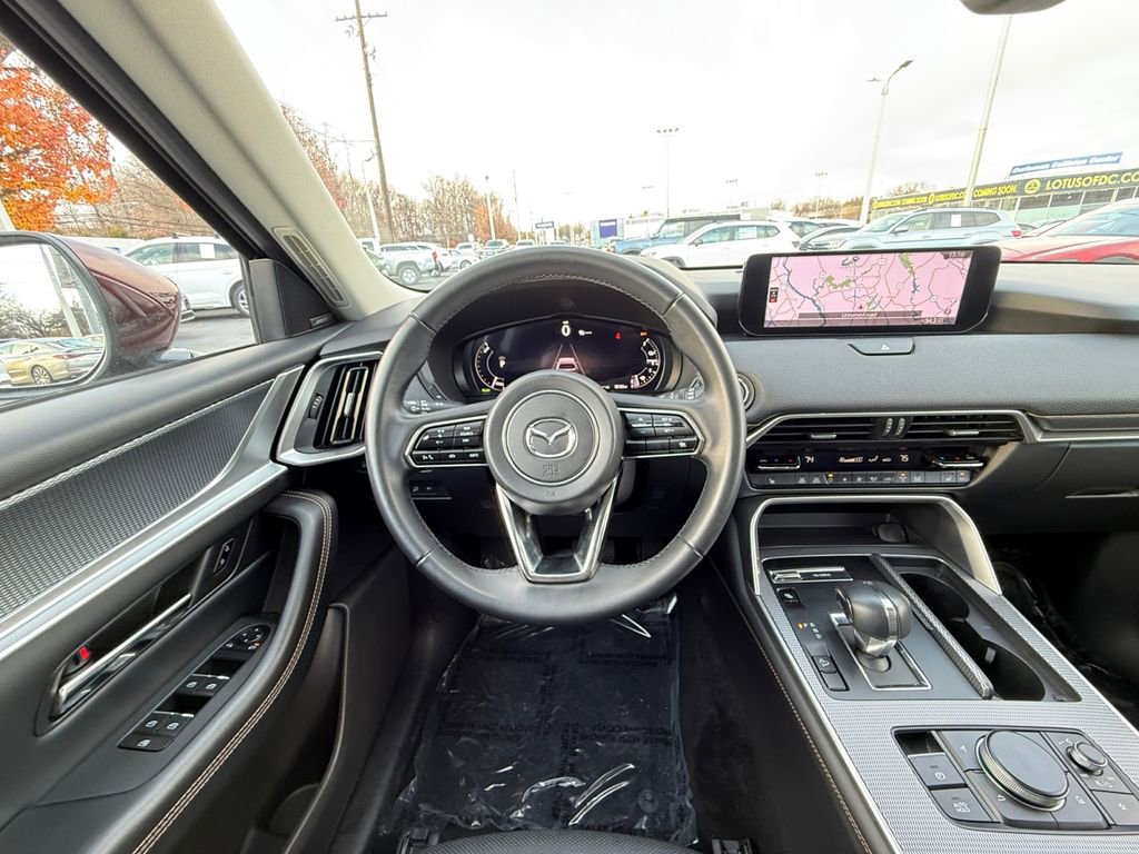 Used 2024 MAZDA CX-90 Plug-In Hybrid w/ Premium Pkg image 22