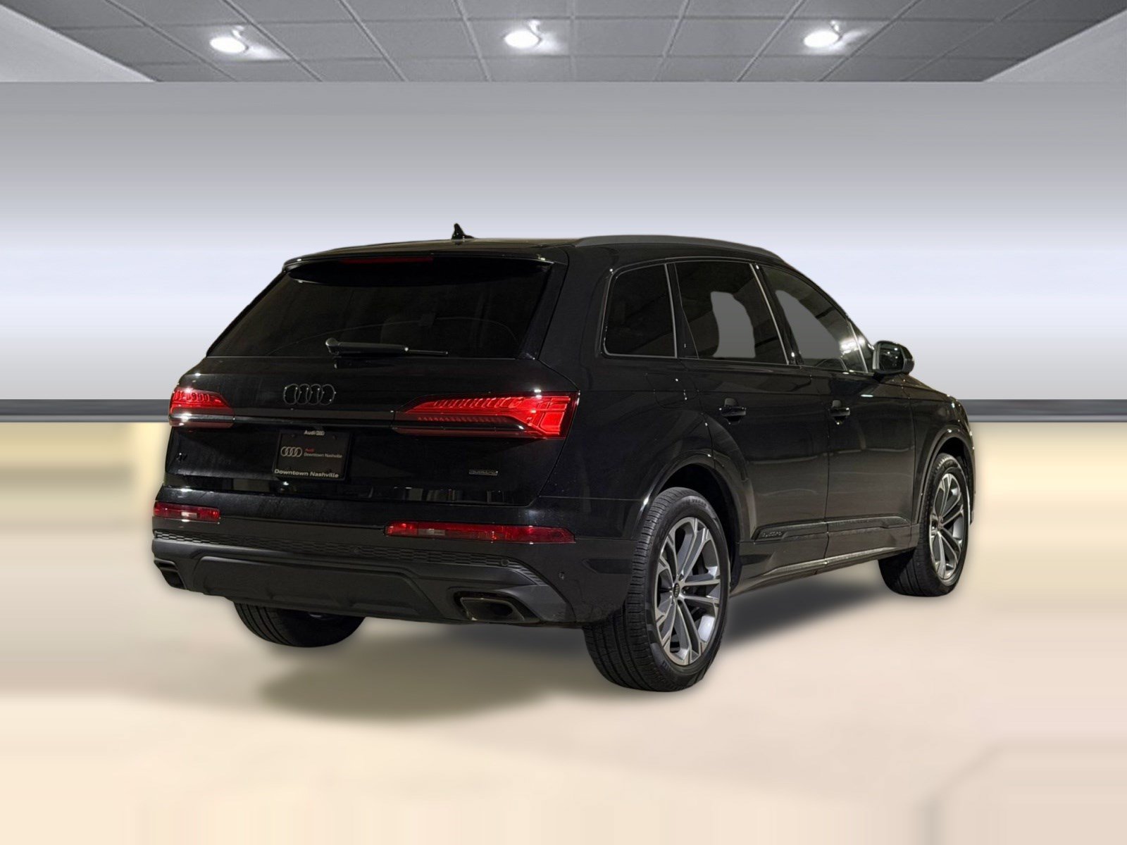 Certified 2026 Audi Q7 2.0T Premium w/ Convenience Plus Package AWD/4WD image 9