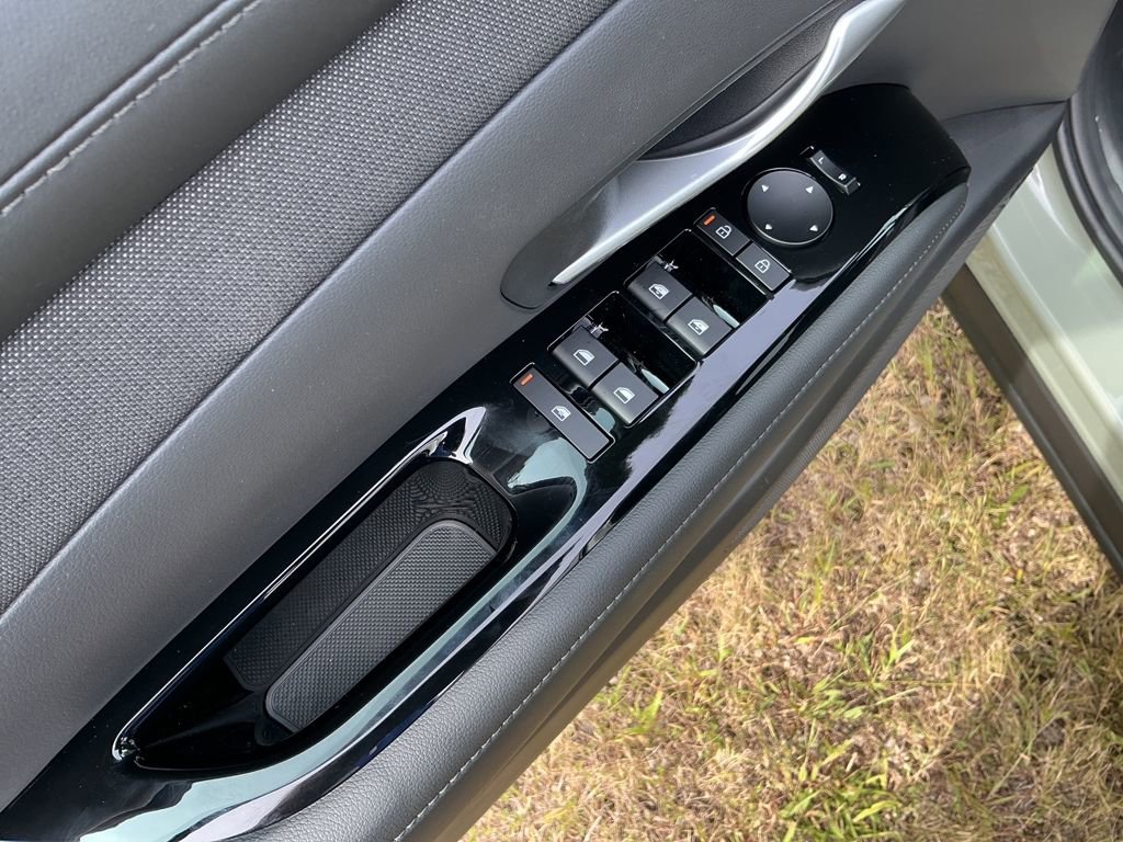 New 2026 Hyundai Santa Cruz Limited image 13