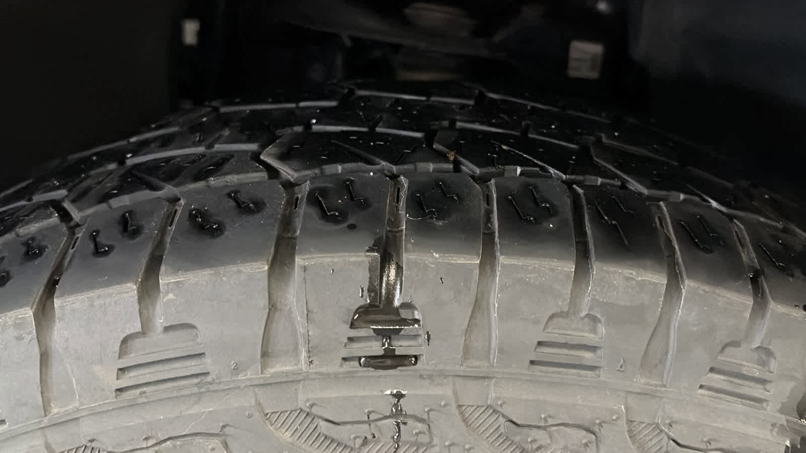 Used 2020 Nissan Frontier PRO-4X image 28