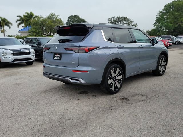 New 2026 Mitsubishi Outlander SEL FWD image 6