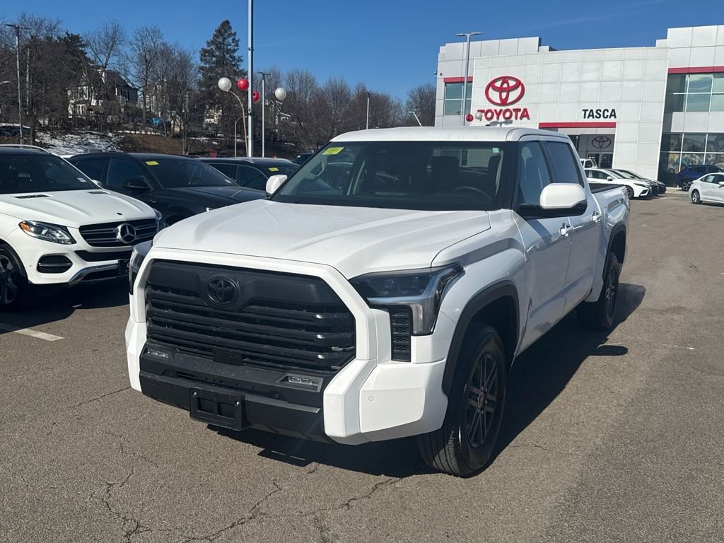 Used 2024 Toyota Tundra SR5 w/ SR5 Convenience Package image 3