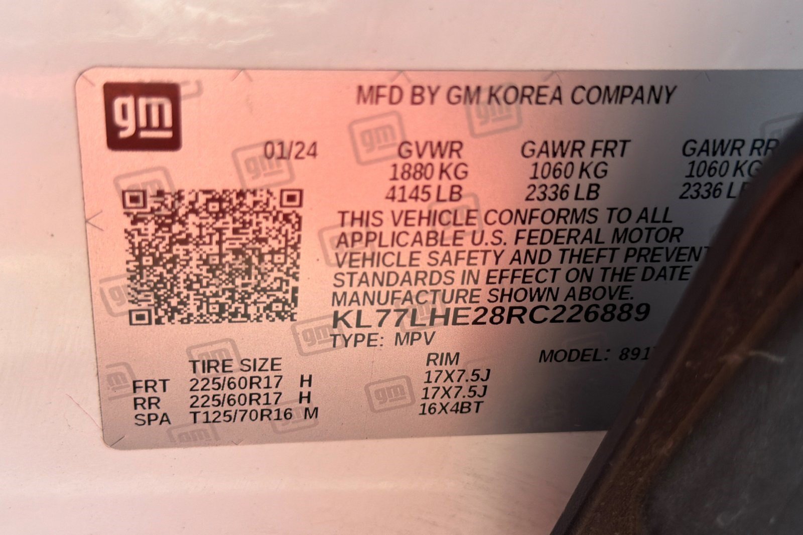 Used 2024 Chevrolet Trax LT FWD image 28
