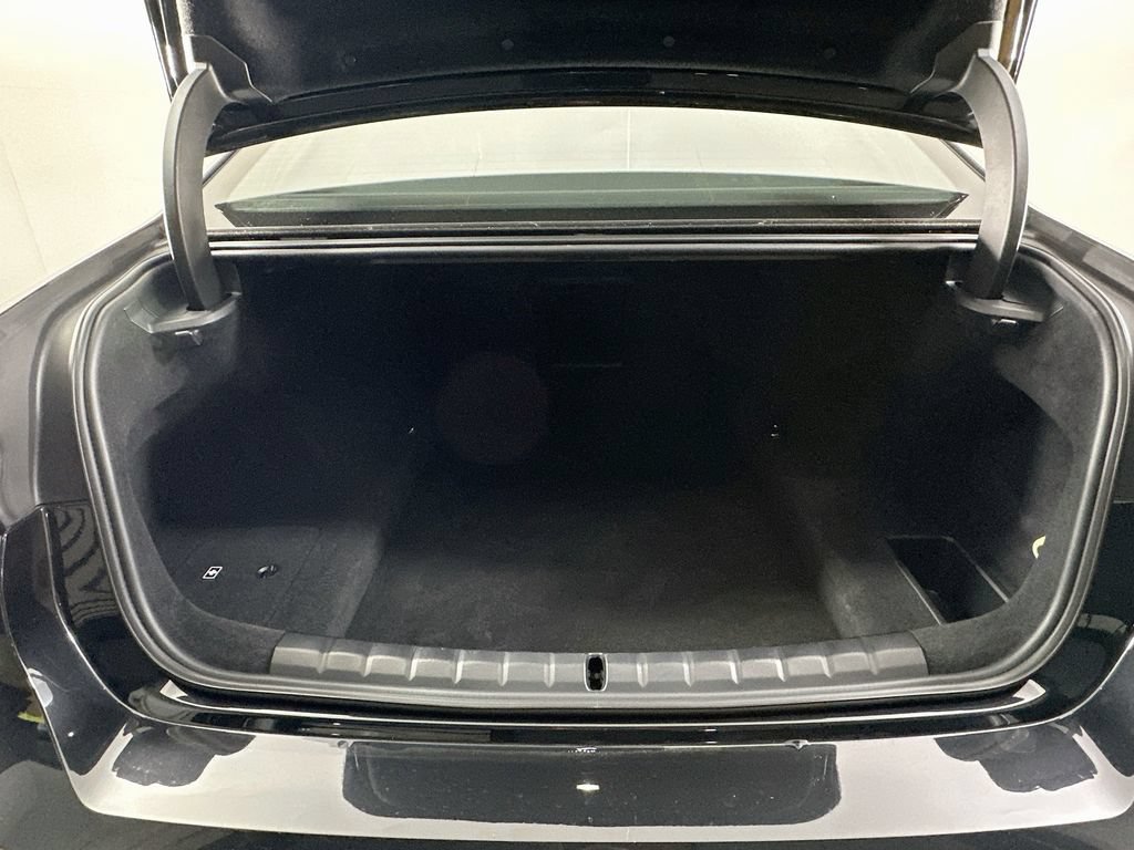 Used 2023 BMW 740i RWD image 27