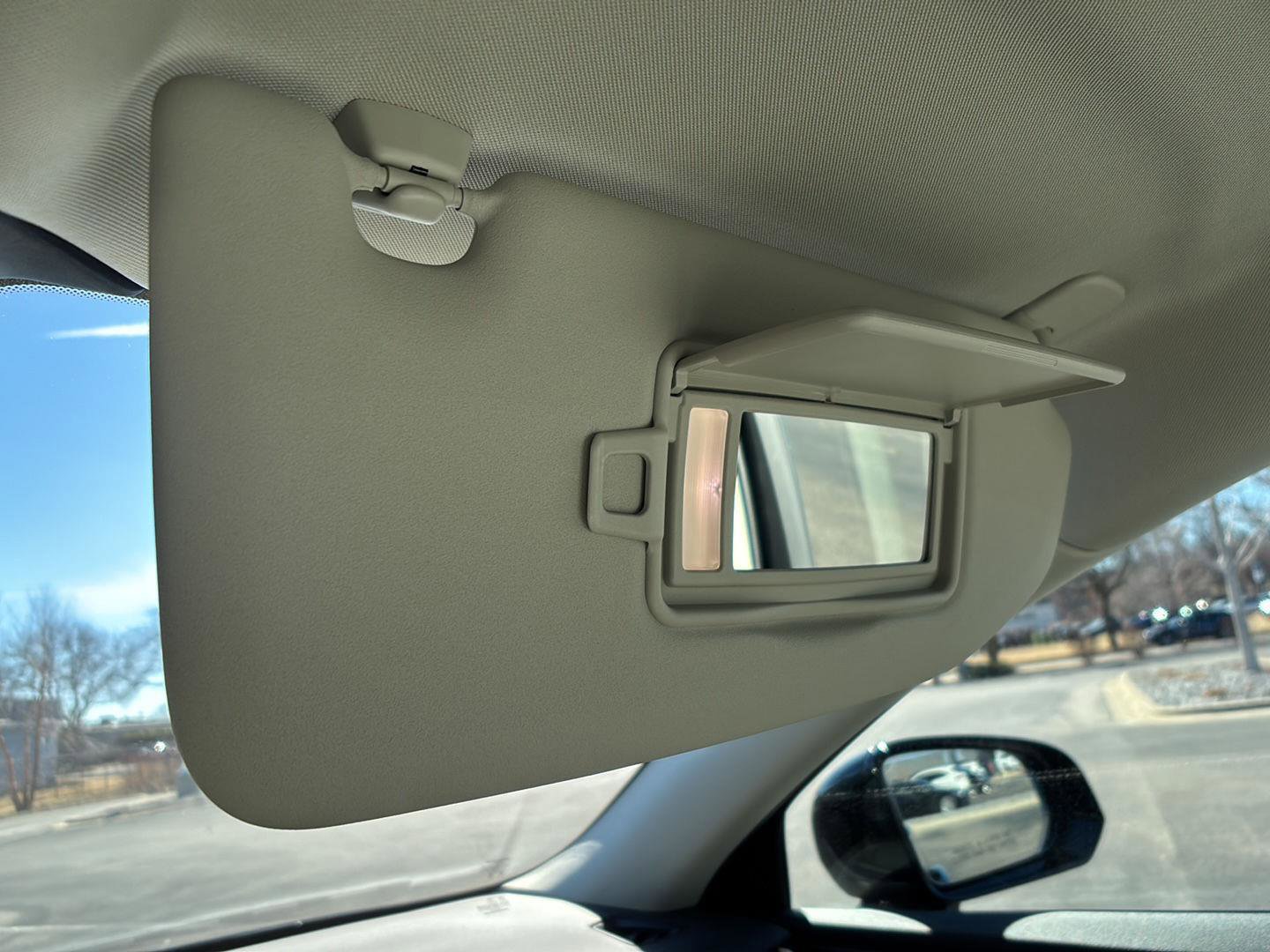 Used 2024 Volvo S60 B5 Plus w/ Climate Package image 26