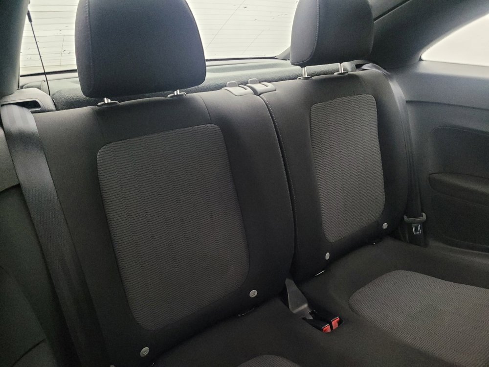 Used 2014 Volkswagen Beetle 2.5 FWD image 19