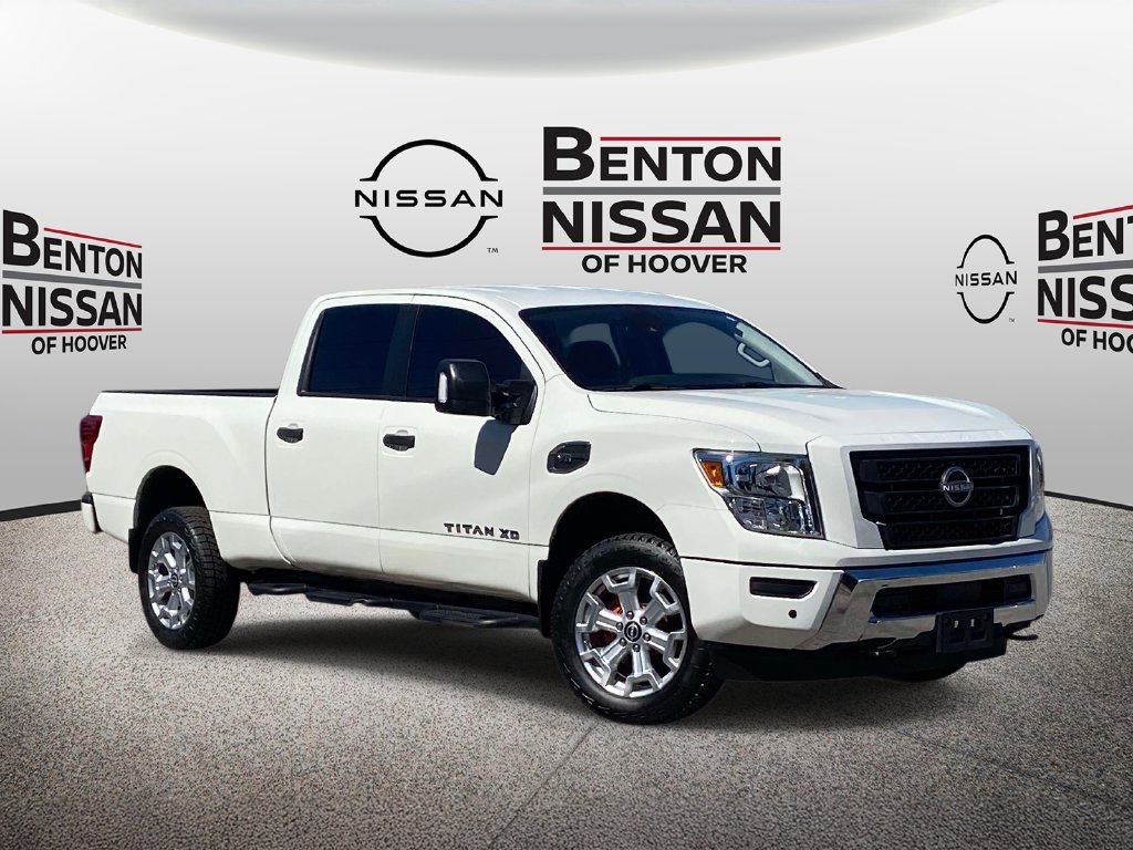 Used 2024 Nissan Titan SV w/ SV Convenience Package AWD/4WD image 1