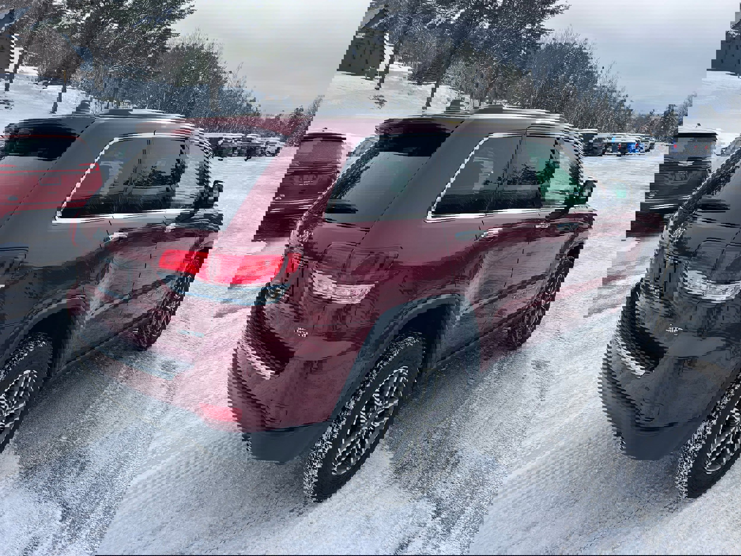 Used 2021 Jeep Grand Cherokee Limited image 5