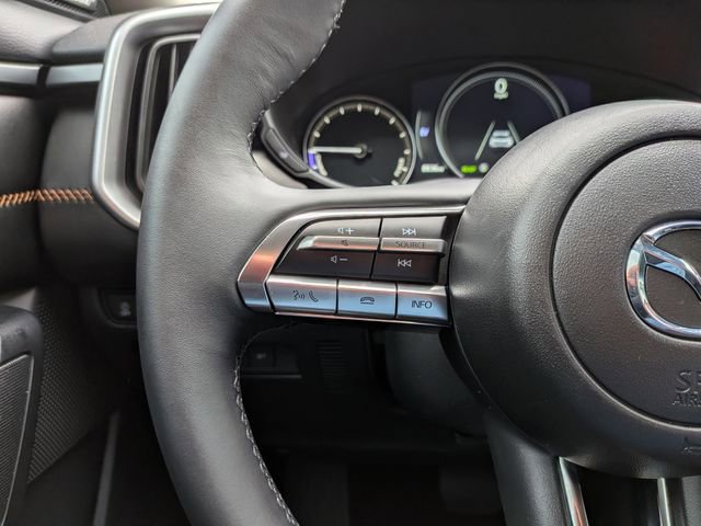Used 2025 MAZDA CX-50 AWD 2.5 Hybrid w/ Premium Pkg image 16