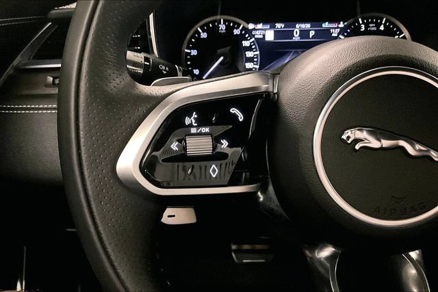 Certified 2022 Jaguar XF R-Dynamic SE AWD/4WD image 20