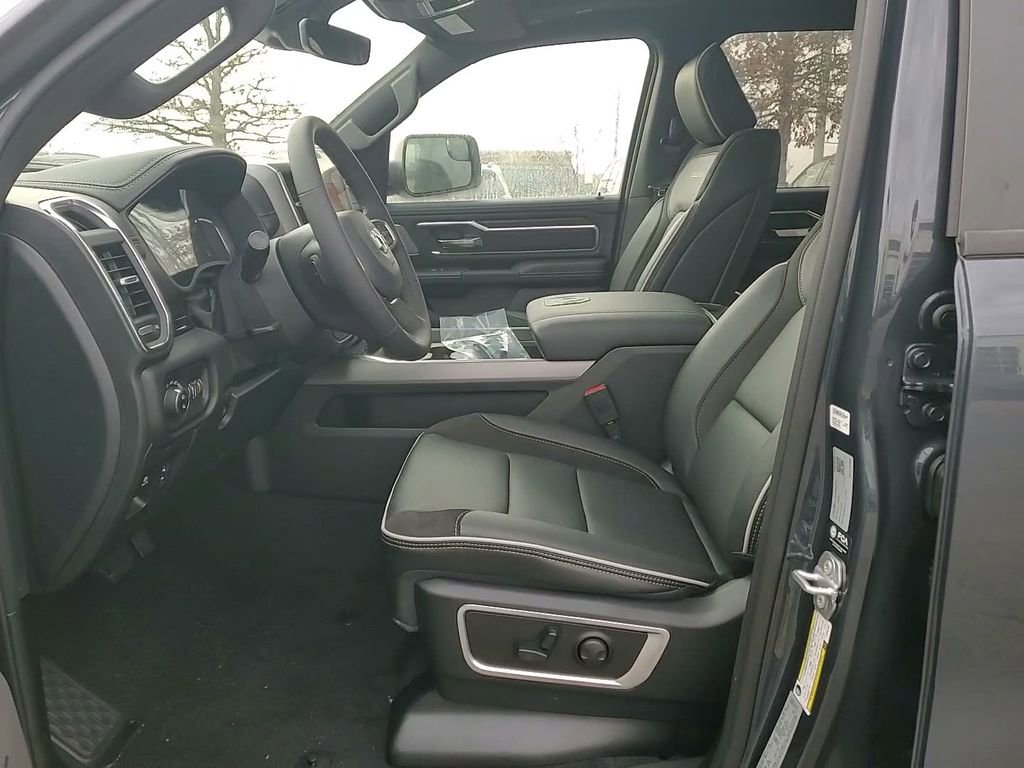 New 2026 RAM 1500 Laramie w/ Night Edition image 20